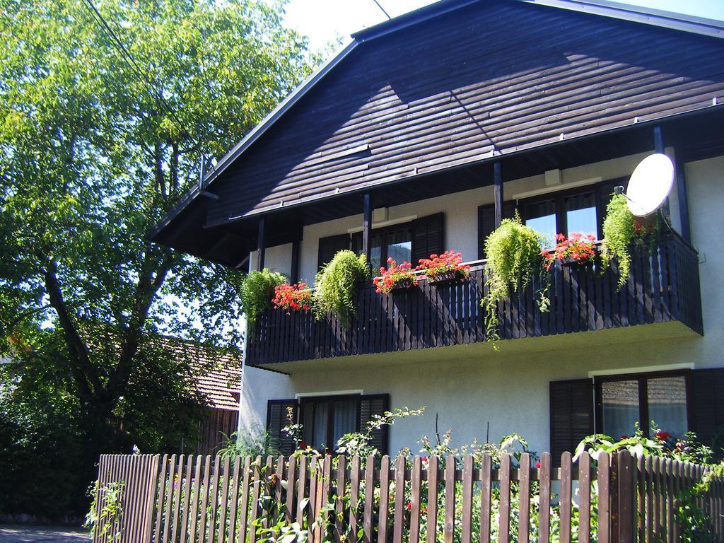 Guest House Kmetija Dane Luaran gambar